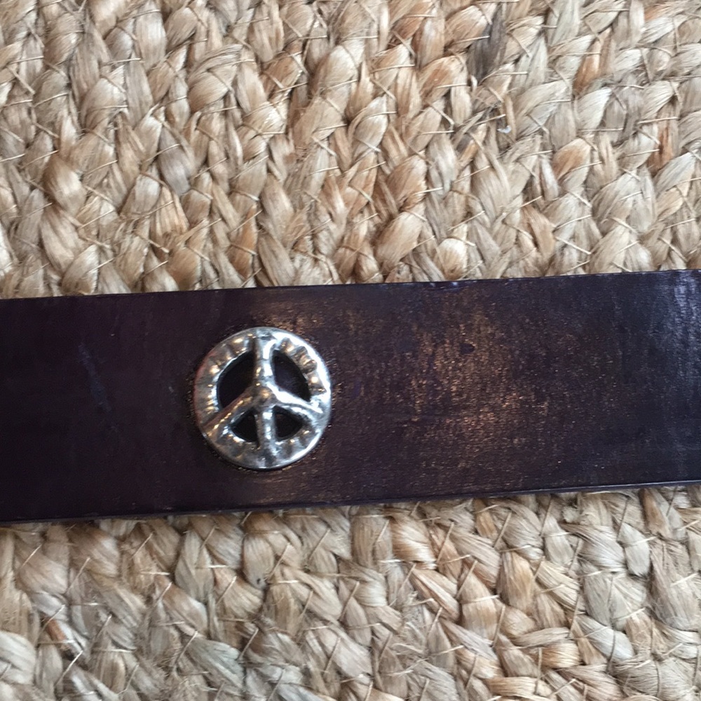 PEACE BELT • HANDMADE • PURPLE - Picture 5 of 8